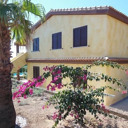 Appartamento In Splendido E Riservato Villaggio, Marina Di Tertenìa Exterior foto