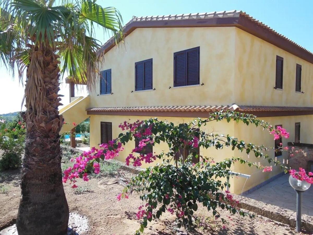 Appartamento In Splendido E Riservato Villaggio, Marina Di Tertenìa Exterior foto